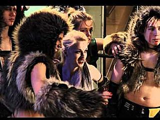  Musical ''Werewolf'' costumes and trap for wolwes