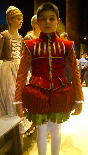  Musical ''Kermessen Brgges'' costumes