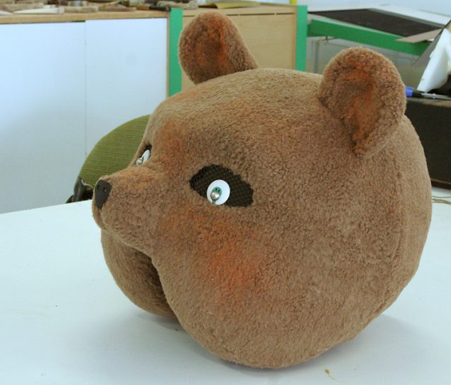  Bear head