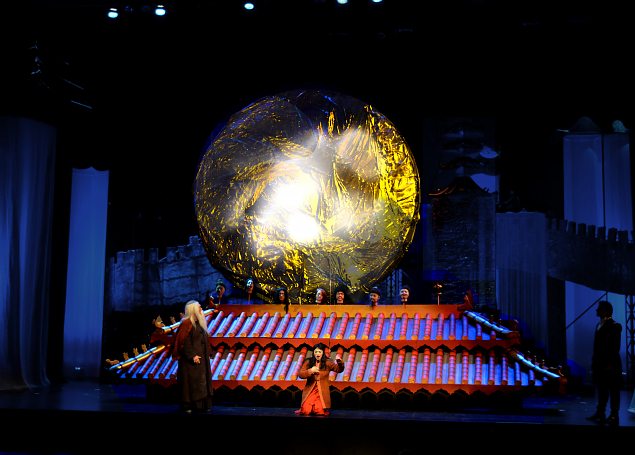  Puccini ''Turandot'' decorations and costumes