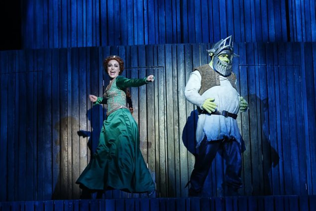  Musical ''Shrek'' costumes and props